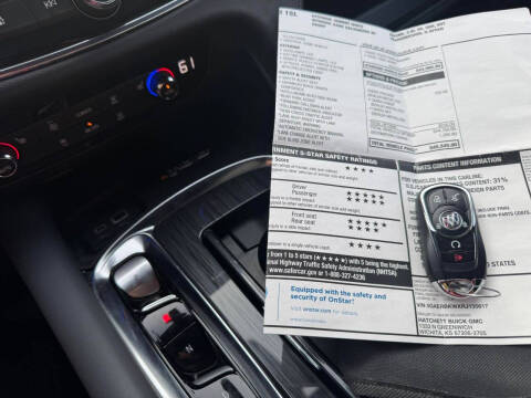 2024 Buick Enclave Essence