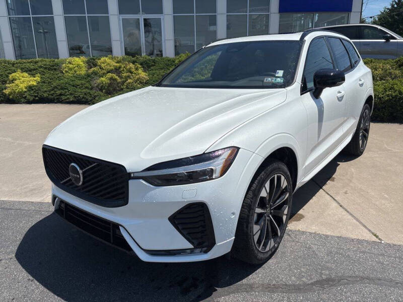 2026 Volvo XC60 B5 Plus