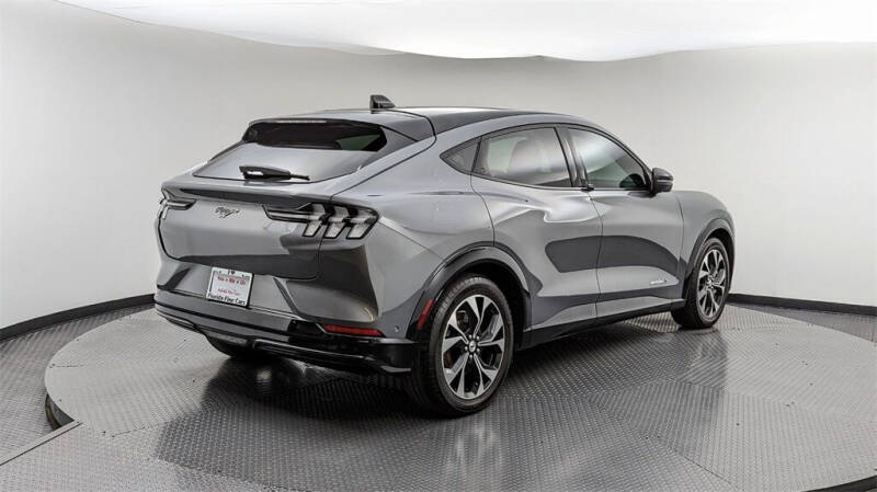 2021 Ford Mustang Mach-E Premium