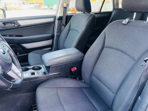 2017 Subaru Outback 2.5i Premium