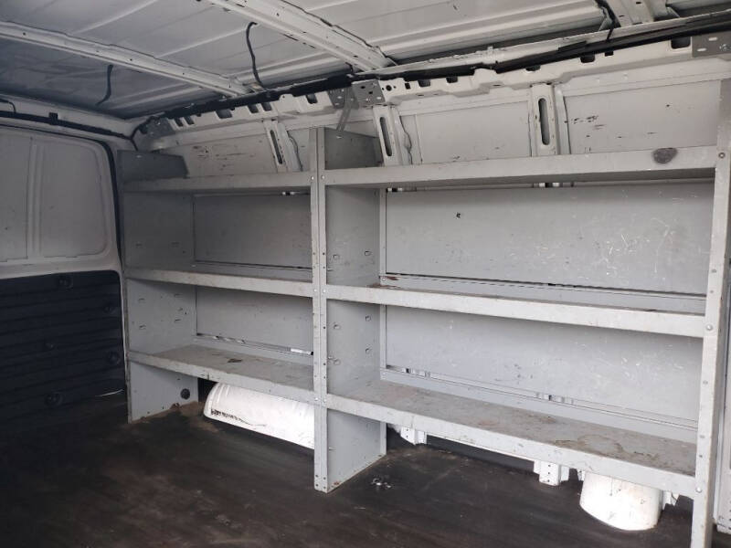 2017 Chevrolet Express 2500