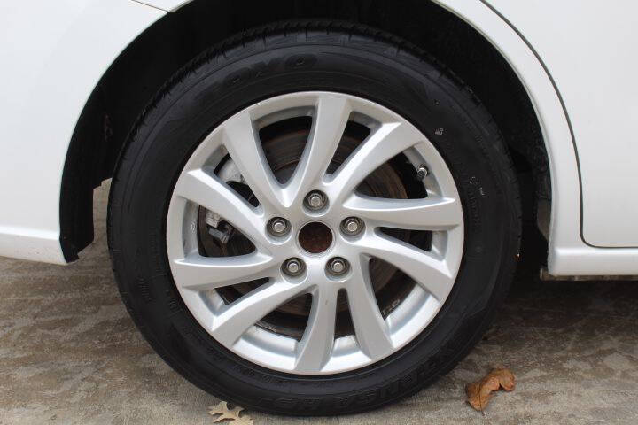 2012 Mazda MAZDA5 Sport