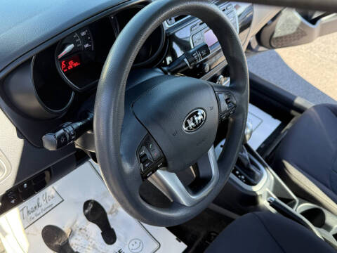 2016 Kia Rio LX