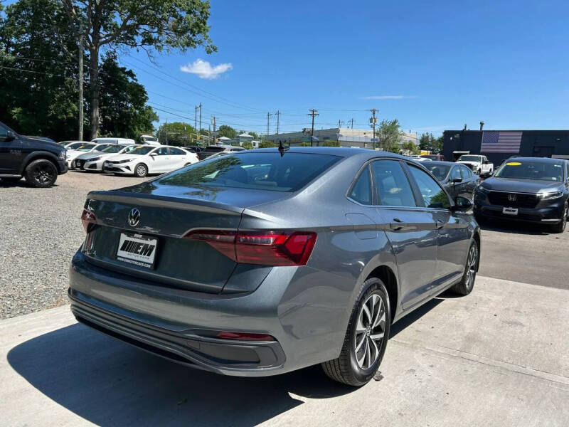 2024 Volkswagen Jetta S