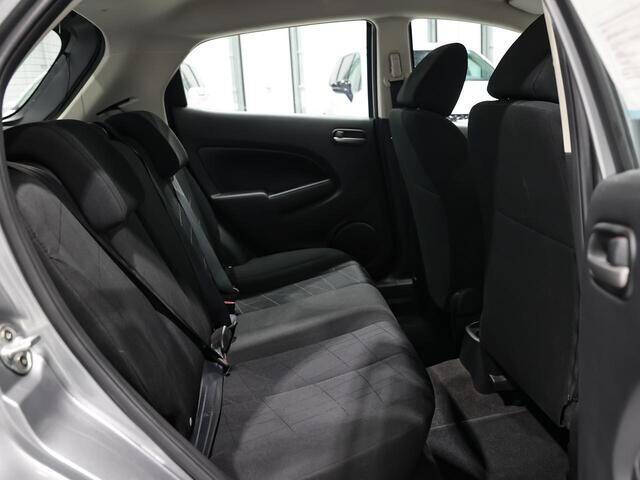 2011 Mazda MAZDA2 Touring