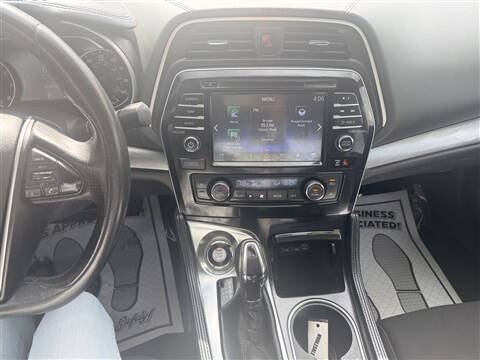 2016 Nissan Maxima
