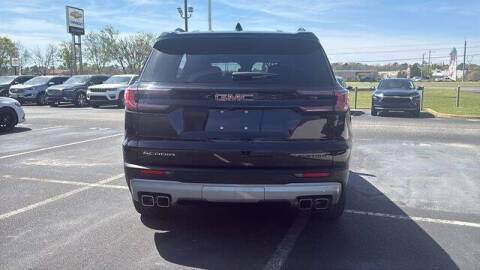 2025 GMC Acadia Elevation