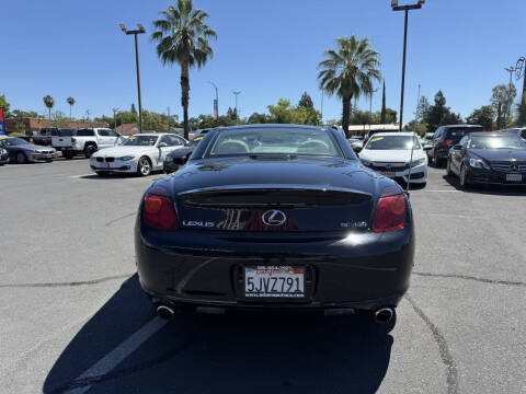 2004 Lexus SC 430