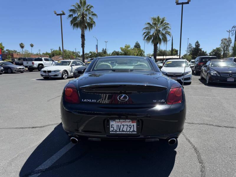 2004 Lexus SC 430