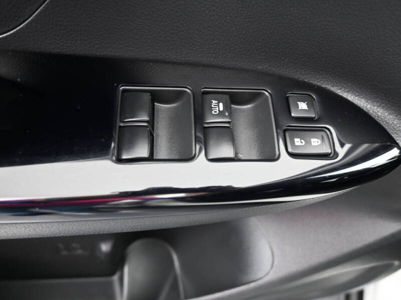 2020 Mitsubishi Eclipse Cross LE