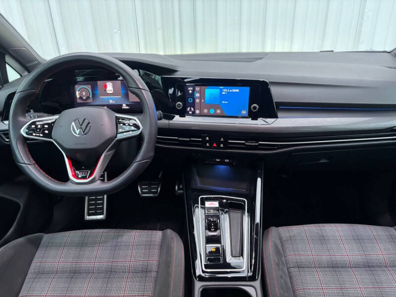 2024 Volkswagen Golf GTI S