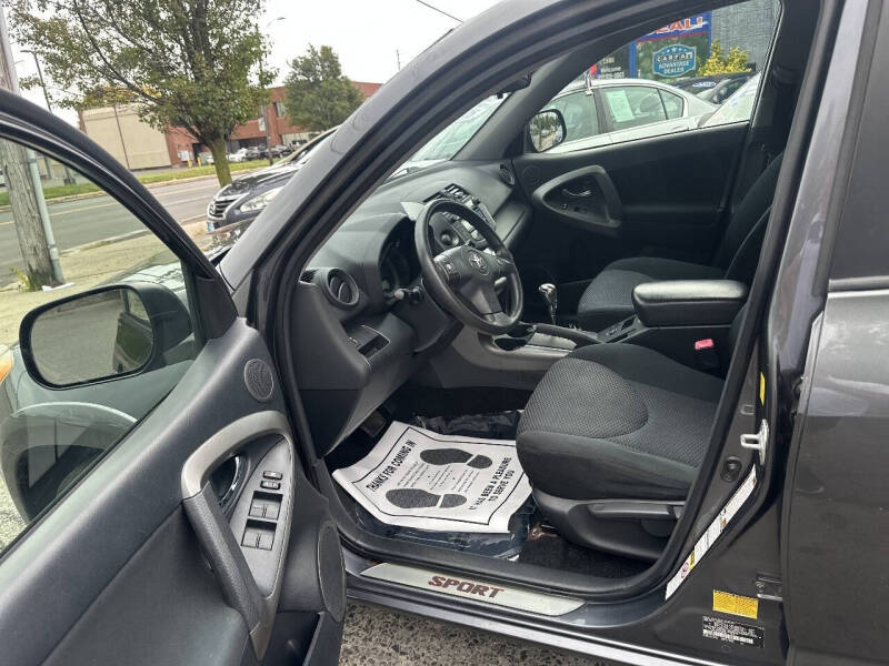 2011 Toyota RAV4 Sport