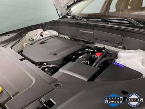 2025 Volvo XC90 B6 Plus Bright Theme 7P