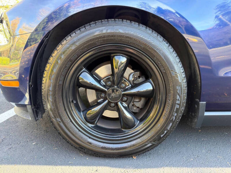 2010 Ford Mustang V6 Premium