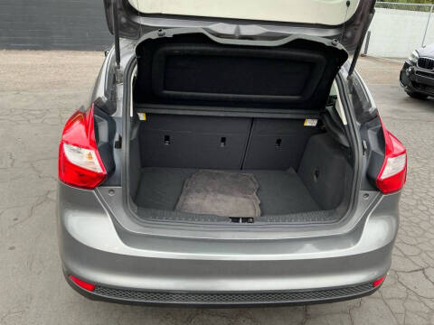 2012 Ford Focus SE