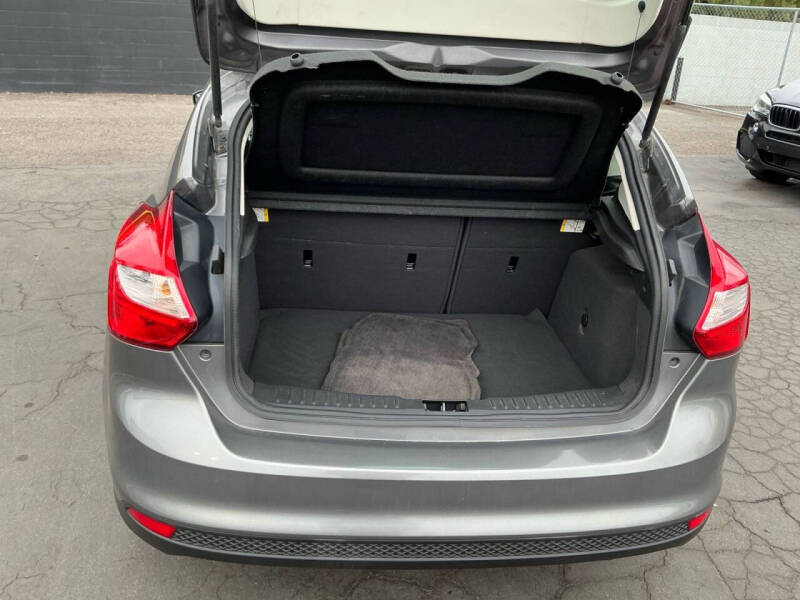 2012 Ford Focus SE