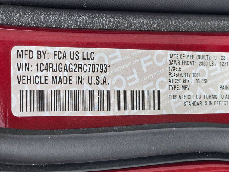 2024 Jeep Grand Cherokee Laredo