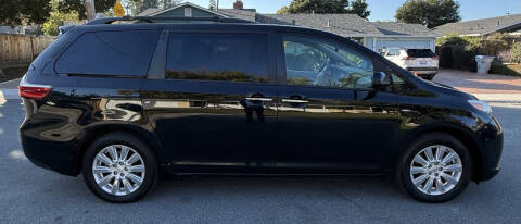 2017 Toyota Sienna XLE 7-Passenger