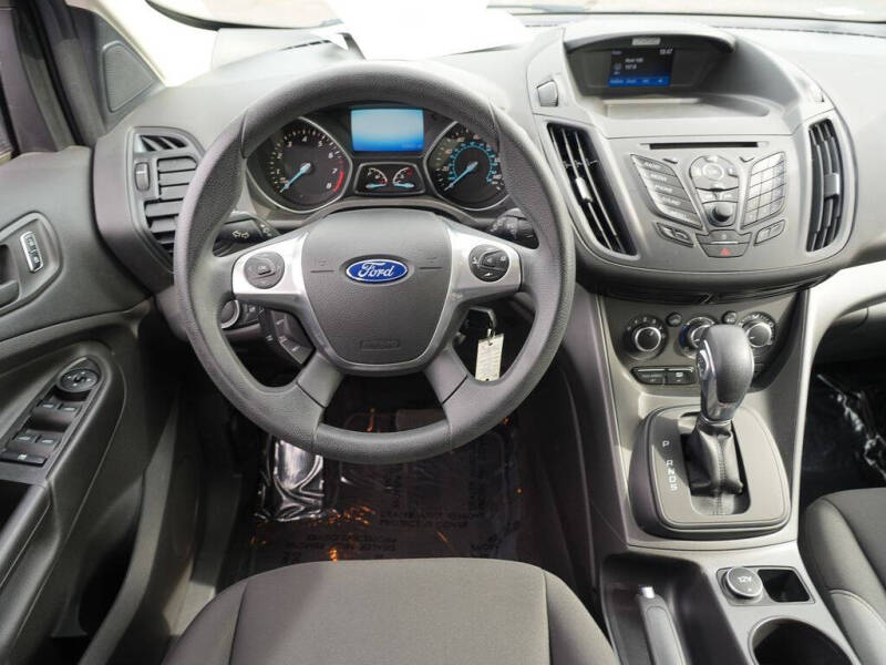 2016 Ford Escape S