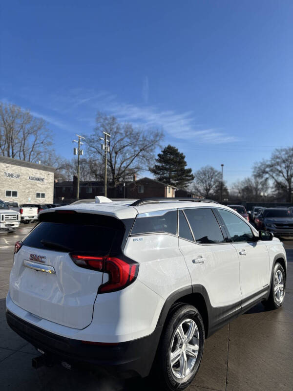 2020 GMC Terrain SLE