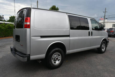 2023 GMC Savana 2500