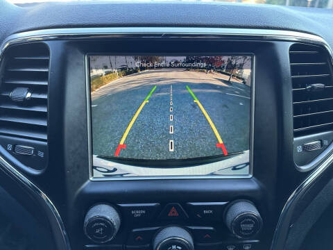 2017 Jeep Grand Cherokee Altitude