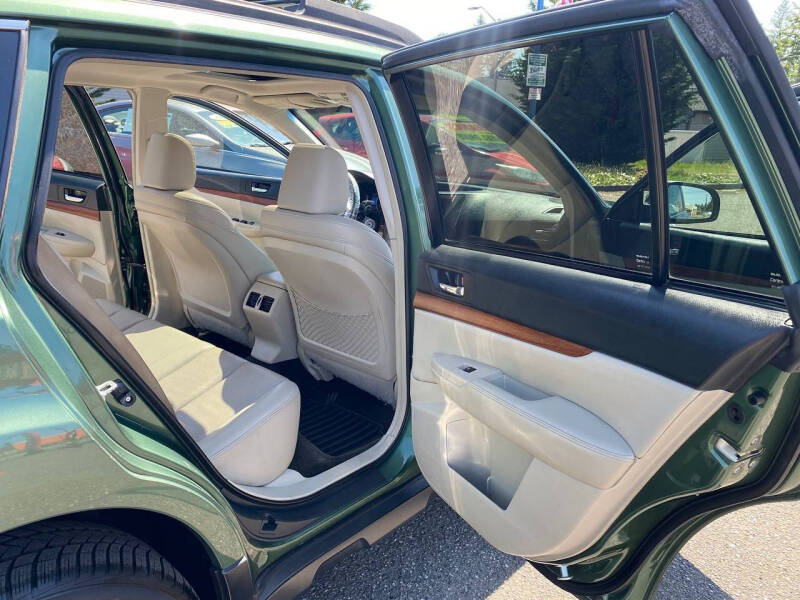 2013 Subaru Outback 2.5i Limited