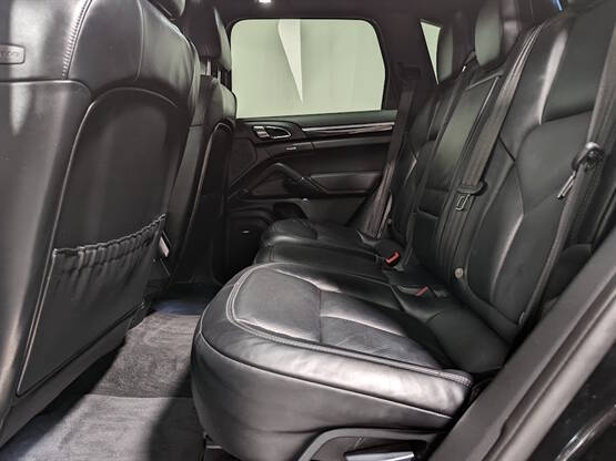 2016 Porsche Cayenne S