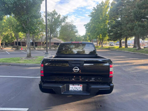 2022 Nissan Frontier
