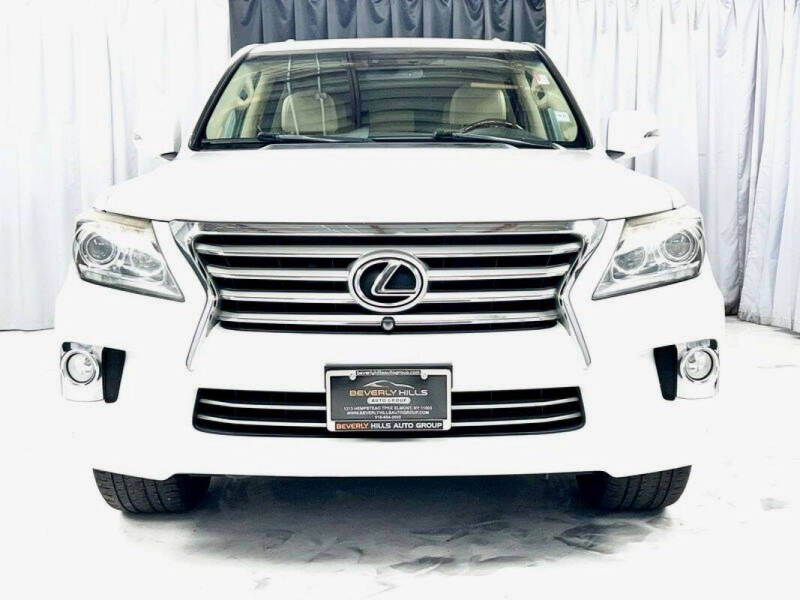 2013 Lexus LX 570