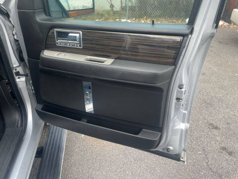 2010 Lincoln Navigator