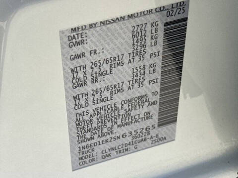 2025 Nissan Frontier SV