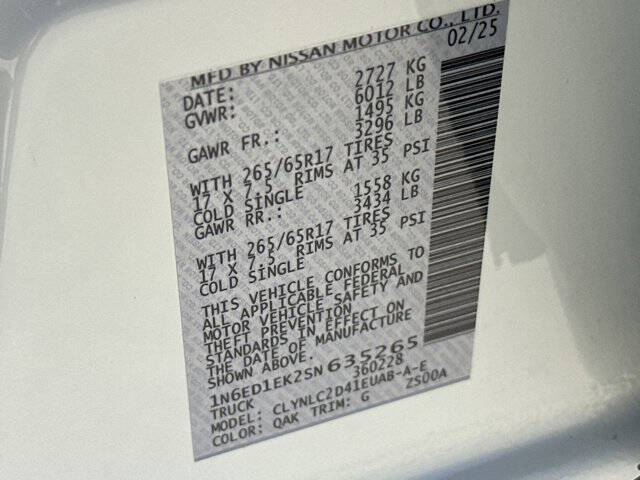 2025 Nissan Frontier SV