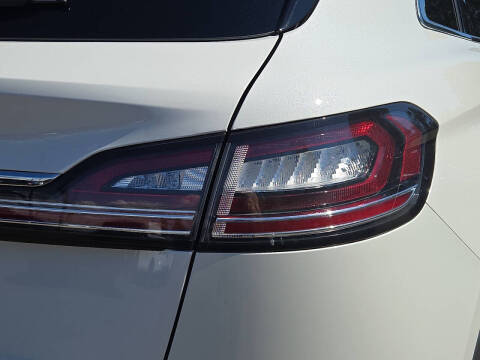 2022 Lincoln Nautilus Standard