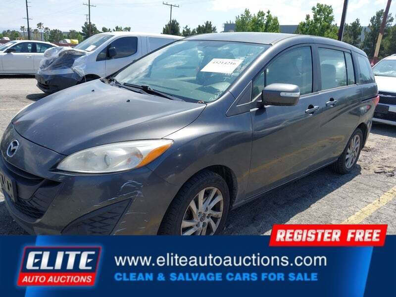 2015 Mazda MAZDA5 Sport