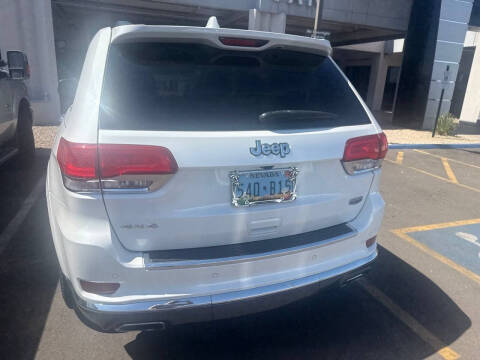 2017 Jeep Grand Cherokee Summit
