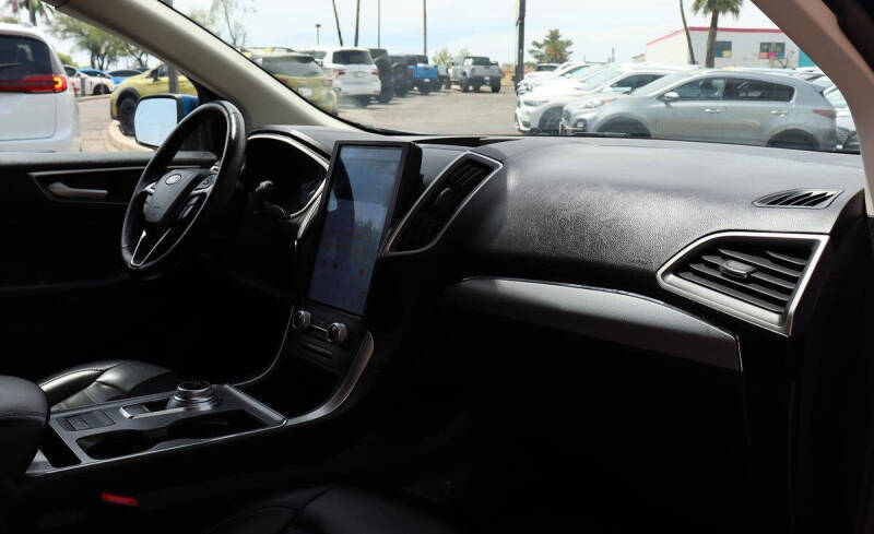 2021 Ford Edge SEL