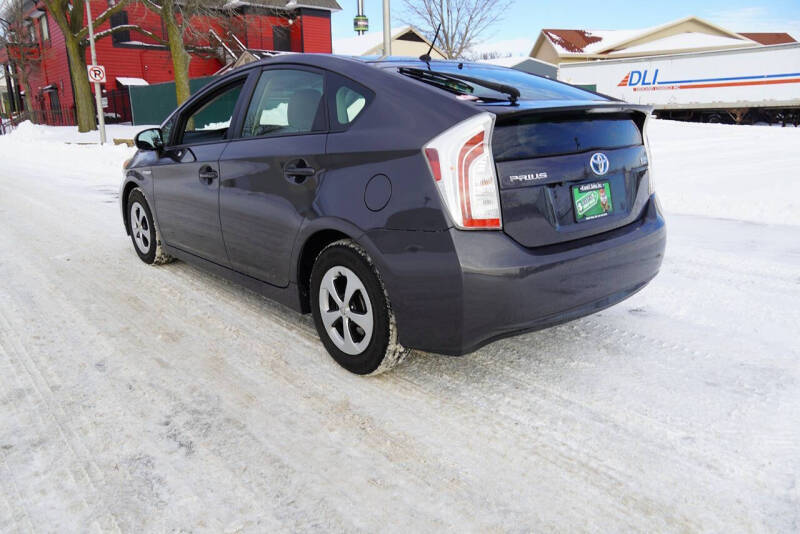 2013 Toyota Prius Two