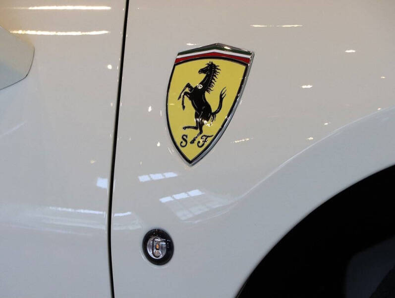 2022 Ferrari F8 Spider