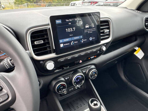 2026 Hyundai Venue SEL