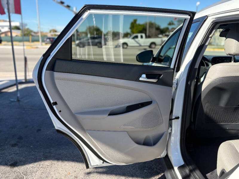 2021 Hyundai Tucson Value