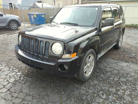 2008 Jeep Patriot for sale at Signature Auto Group in Massillon OH