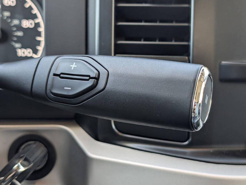 2025 Ford F-350 Super Duty XL