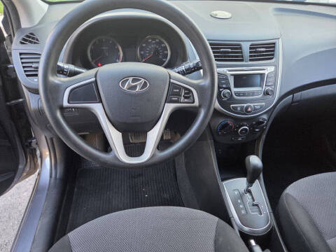 2014 Hyundai Accent GS