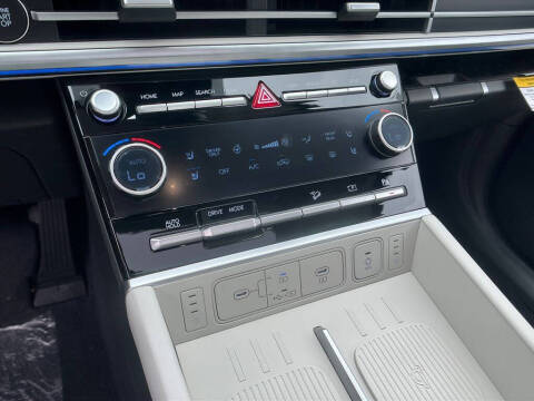 2025 Hyundai Santa Fe Hybrid Calligraphy