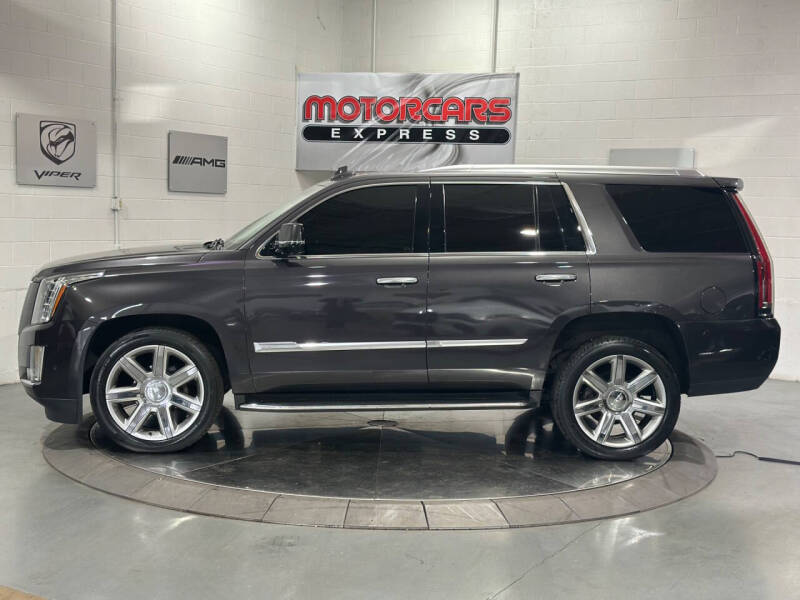 2018 Cadillac Escalade Luxury