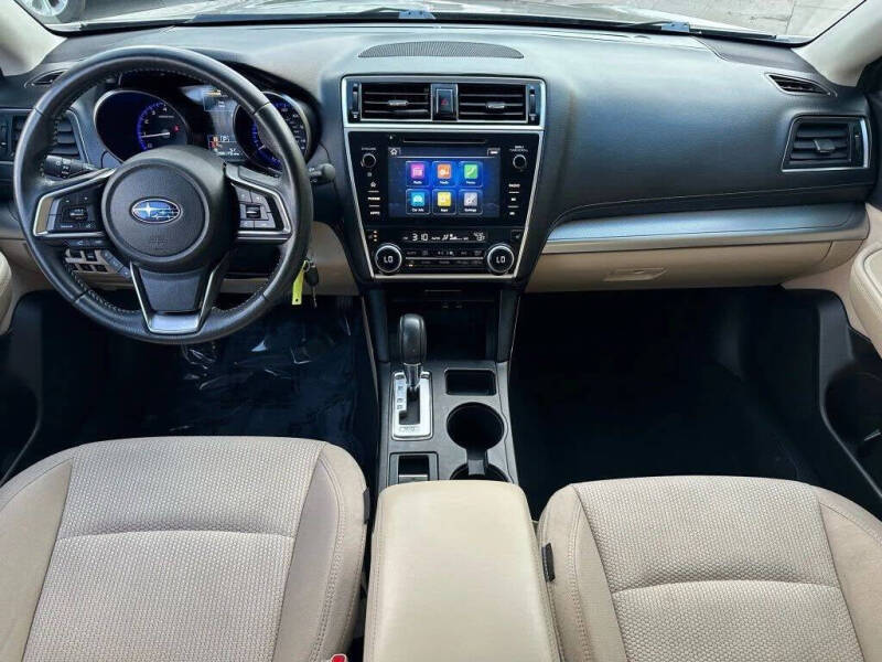 2018 Subaru Outback 2.5i Premium