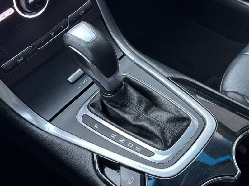 2016 Ford Edge Titanium