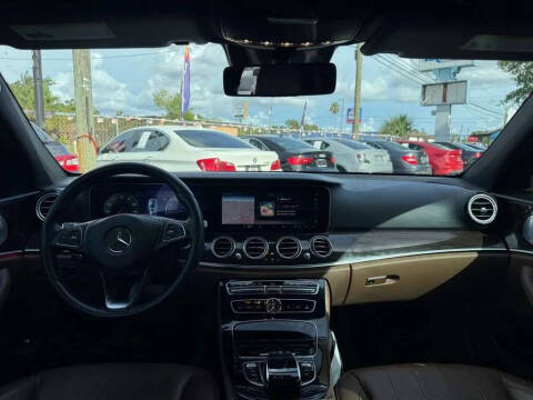 2018 Mercedes-Benz E-Class E 300