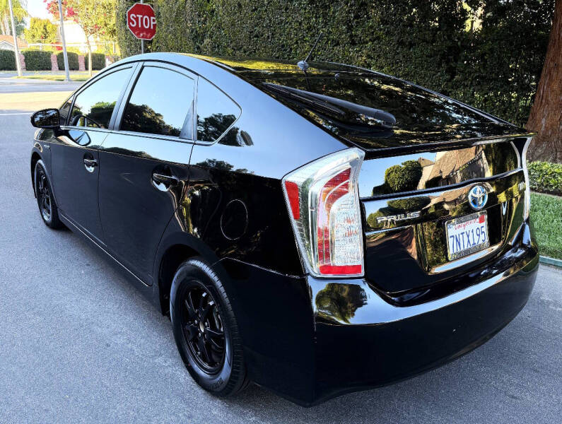 2015 Toyota Prius Two